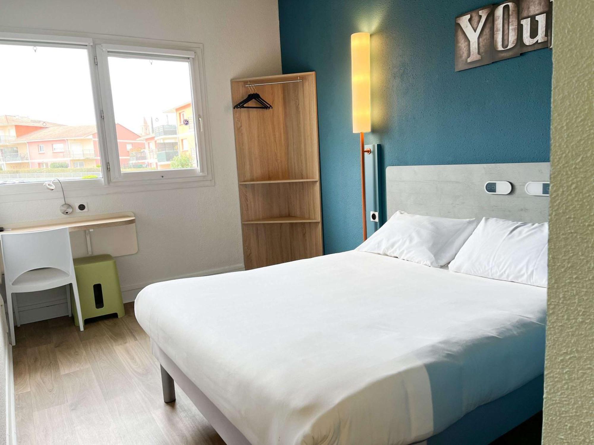 Ibis Budget Saint Christol Les Ales Екстер'єр фото