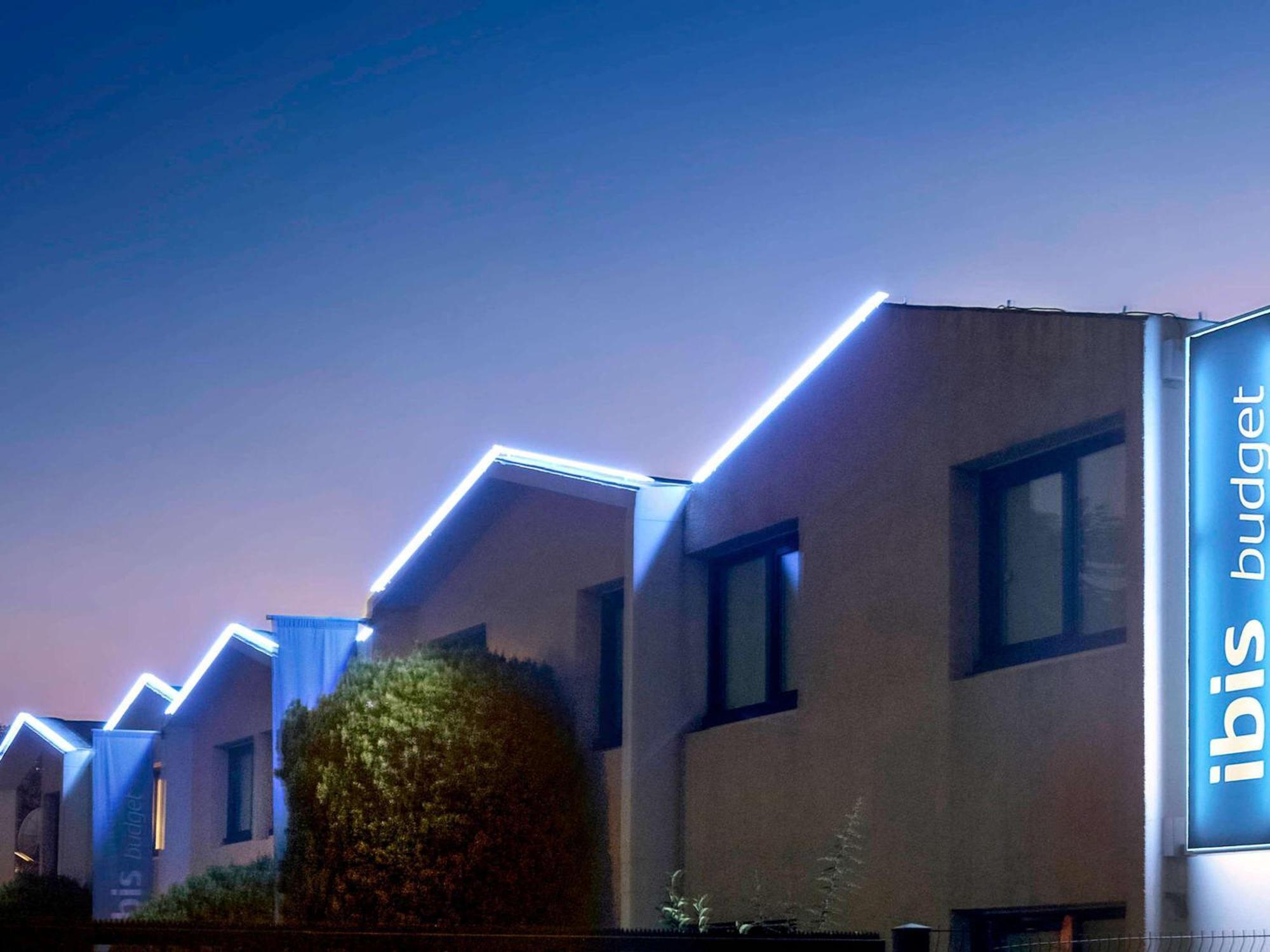 Ibis Budget Saint Christol Les Ales Екстер'єр фото